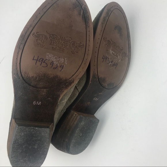 Nine West Vintage Vableaker Taupe Suede Booties 6 - Picture 4 of 7